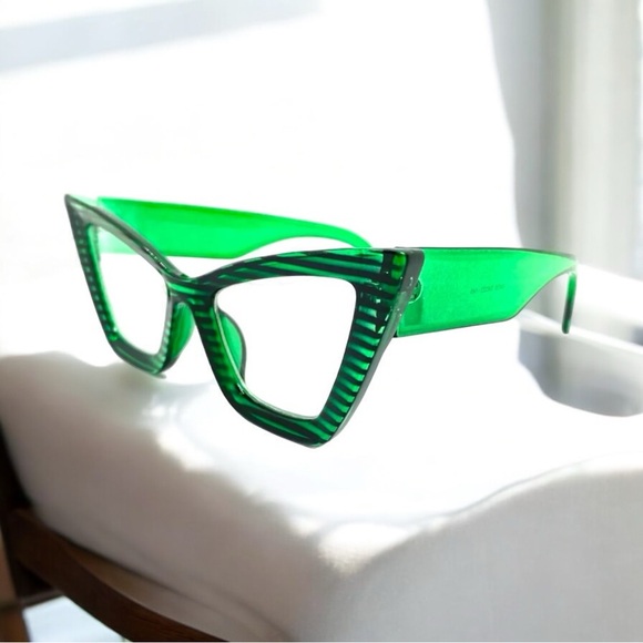 Oversized Retro Cat Eye Clear LensEYEGLASSES Large Optical Frame RX Capable - Picture 3 of 6